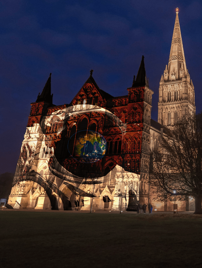 Astronaut projection on the West Front of Salisbury Cathedral - Sarum Lights Nov 2021-P
