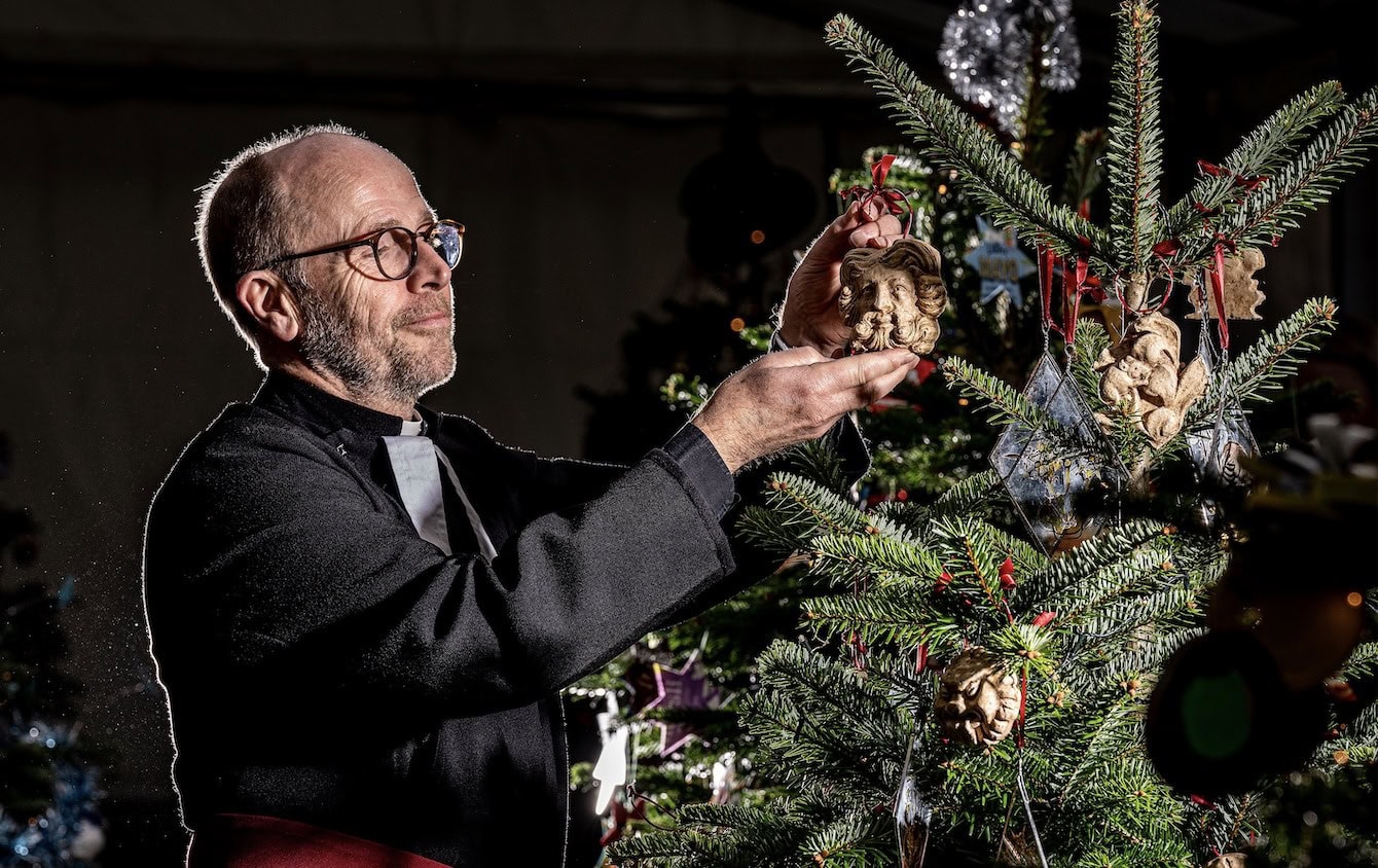 York Minster Christmas Tree Festival The Association of English